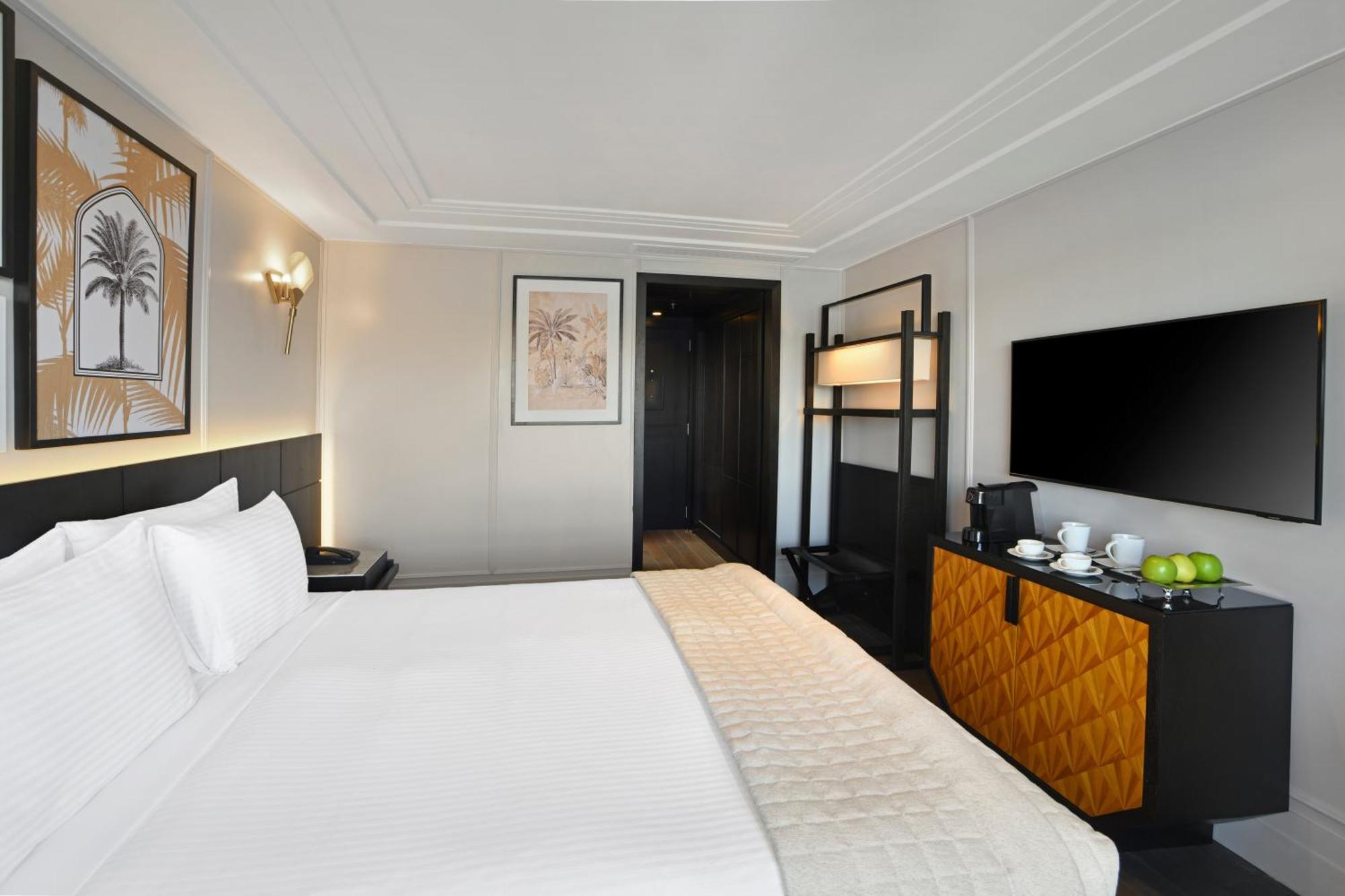 Hotel Moevenpick Ms Sunray Luxor Exterior foto