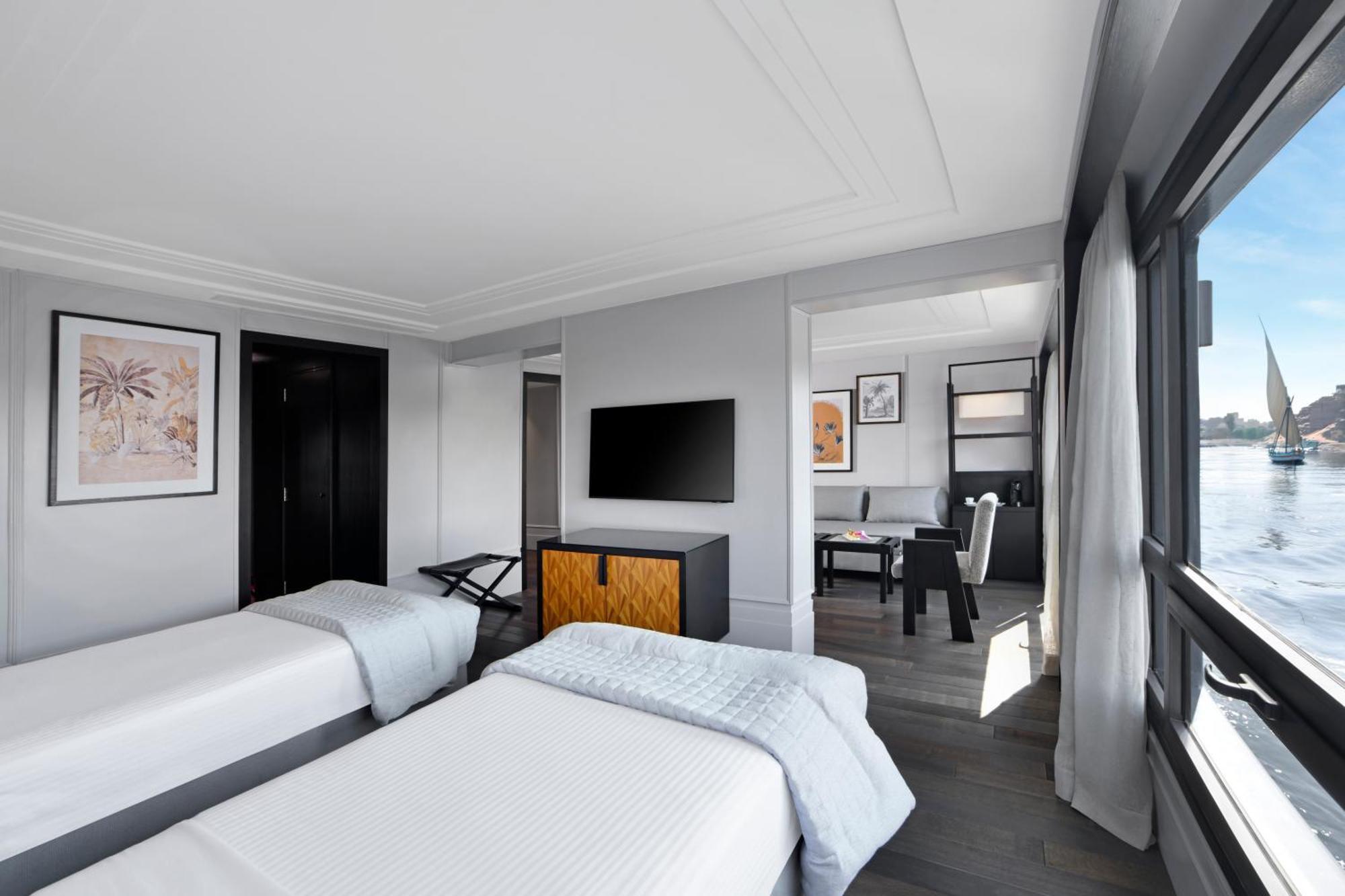 Hotel Moevenpick Ms Sunray Luxor Exterior foto